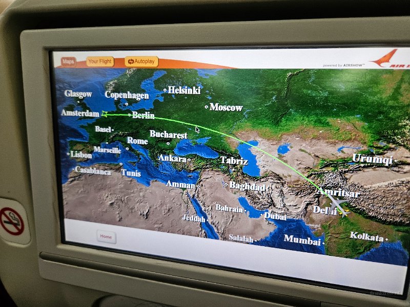 planned route airplane