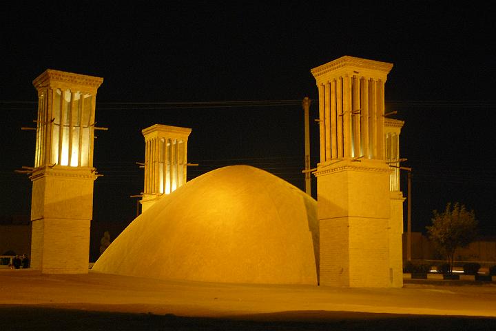 P1010248.JPG - nacht in Yazd