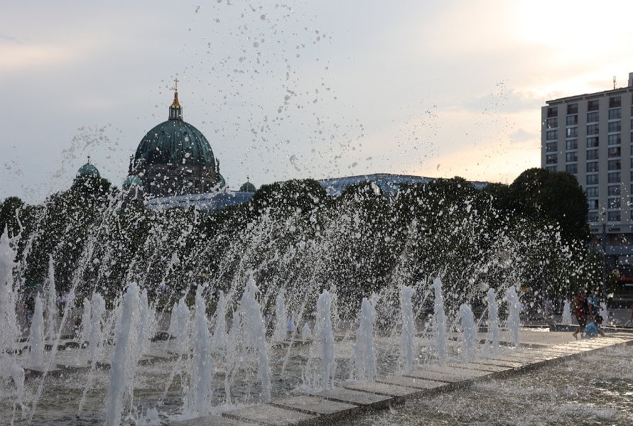 Wasserkaskaden bij de Marienkirche