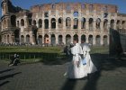 paters voor Colosseum