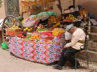 Kashgar, Old Town, fruit seller