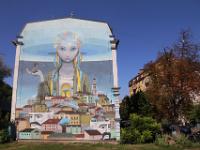 Kyiv, wallpainting, The Rebirth in Podil. “It means that we are trying to reconstruct our city, live in peace, and that we believe in a better future."