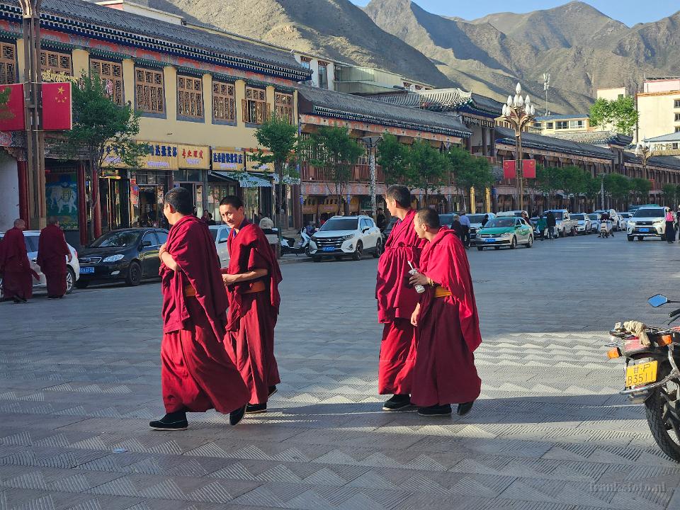 Tibetan monks in Xiahe